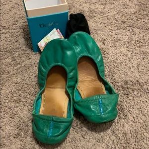 Clover Green Tieks size 10